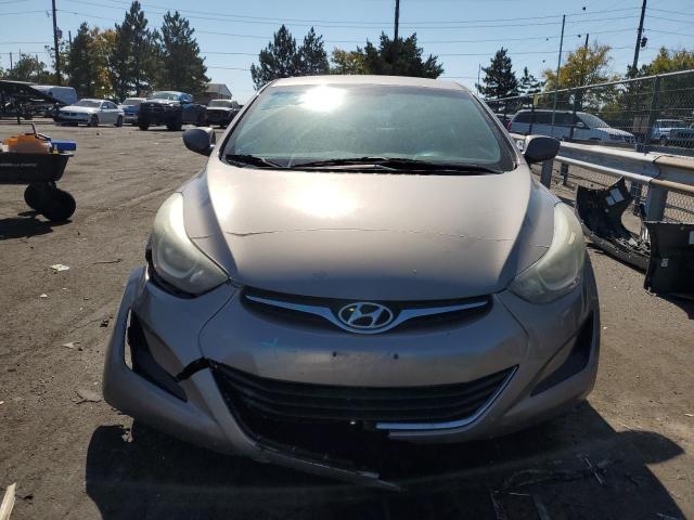 Photo 4 VIN: 5NPDH4AE9GH713164 - HYUNDAI ELANTRA SE 