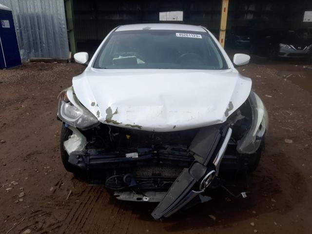 Photo 4 VIN: 5NPDH4AE9GH716050 - HYUNDAI ELANTRA SE 