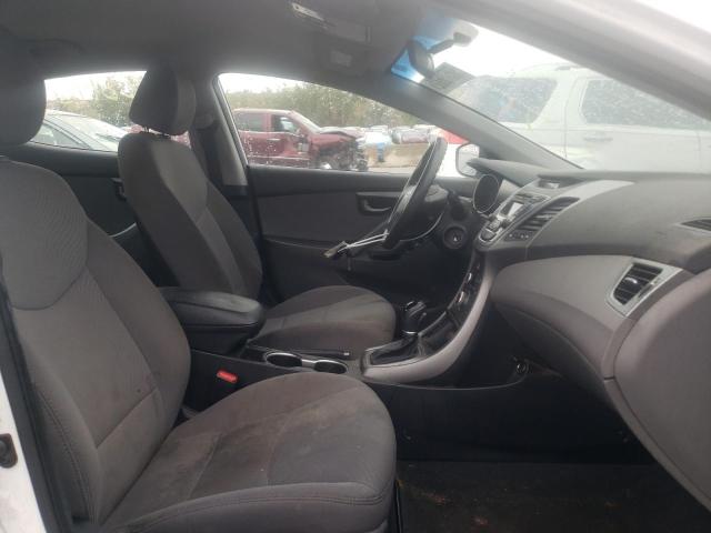 Photo 4 VIN: 5NPDH4AE9GH716632 - HYUNDAI ELANTRA SE 