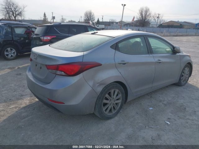 Photo 3 VIN: 5NPDH4AE9GH722060 - HYUNDAI ELANTRA 