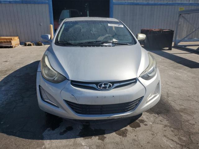 Photo 4 VIN: 5NPDH4AE9GH722432 - HYUNDAI ELANTRA SE 