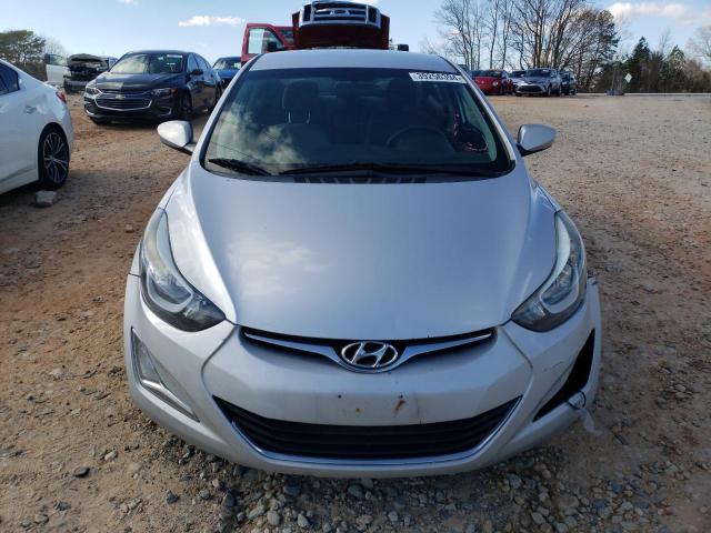 Photo 4 VIN: 5NPDH4AE9GH724133 - HYUNDAI ELANTRA 