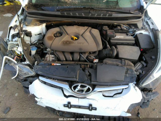 Photo 9 VIN: 5NPDH4AE9GH725296 - HYUNDAI ELANTRA 