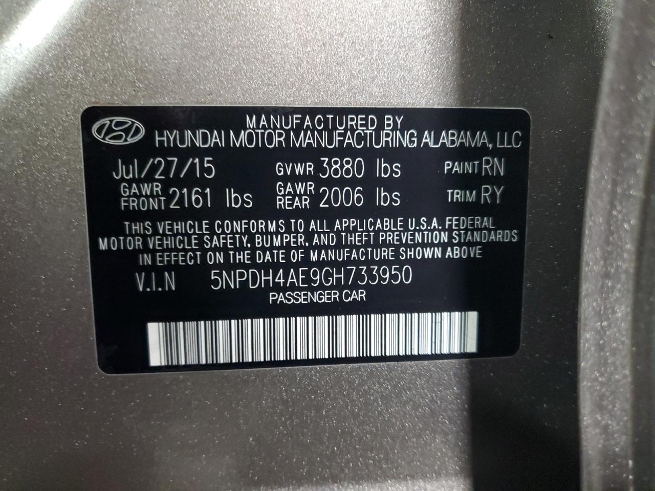 Photo 11 VIN: 5NPDH4AE9GH733950 - HYUNDAI ELANTRA 