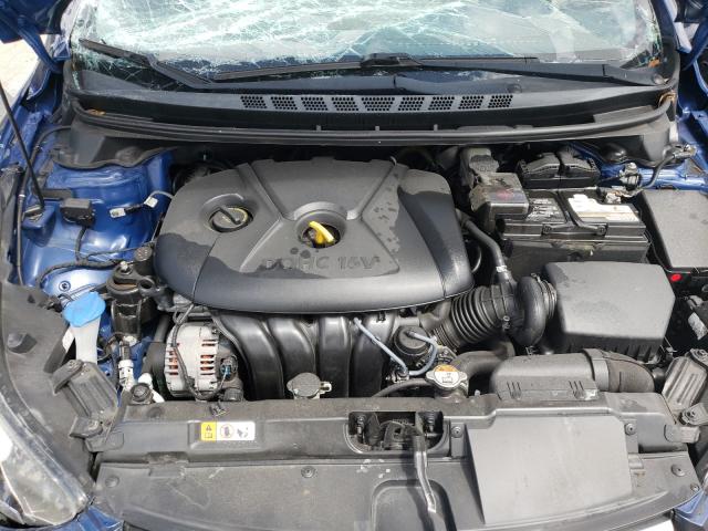 Photo 6 VIN: 5NPDH4AE9GH736010 - HYUNDAI ELANTRA SE 