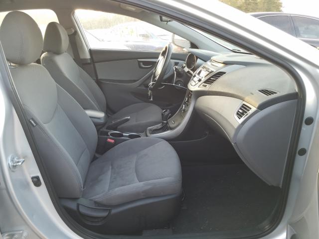 Photo 4 VIN: 5NPDH4AE9GH736301 - HYUNDAI ELANTRA SE 