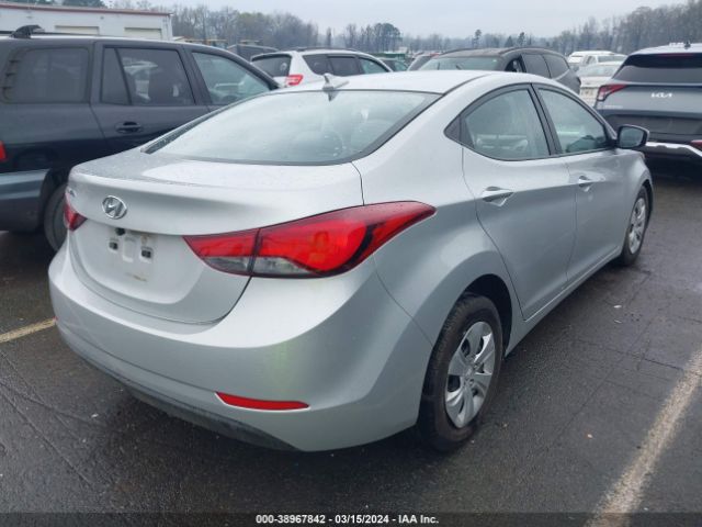 Photo 3 VIN: 5NPDH4AE9GH737559 - HYUNDAI ELANTRA 