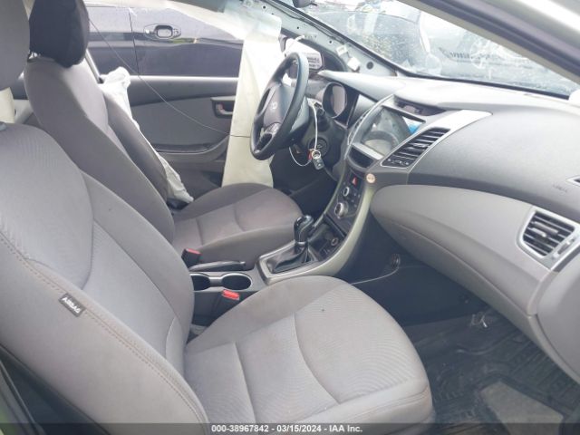 Photo 4 VIN: 5NPDH4AE9GH737559 - HYUNDAI ELANTRA 