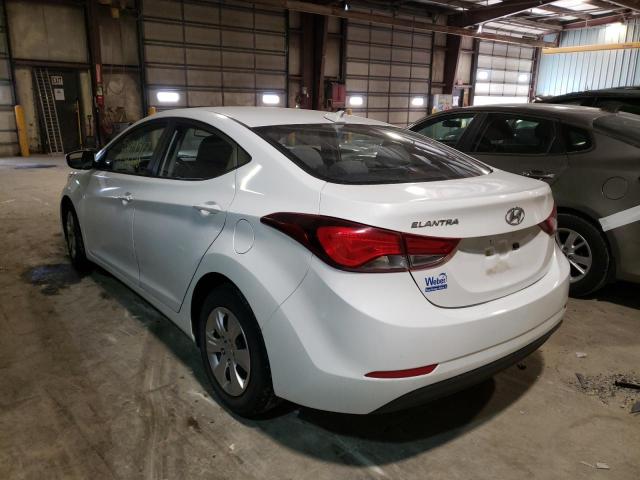 Photo 2 VIN: 5NPDH4AE9GH739845 - HYUNDAI ELANTRA SE 