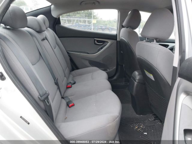 Photo 7 VIN: 5NPDH4AE9GH739909 - HYUNDAI ELANTRA 