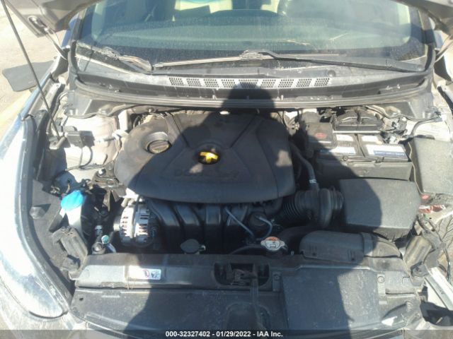 Photo 9 VIN: 5NPDH4AE9GH746407 - HYUNDAI ELANTRA 