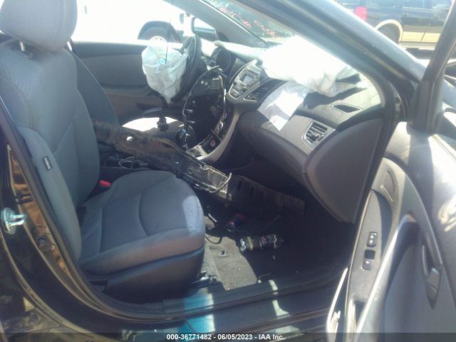 Photo 4 VIN: 5NPDH4AE9GH749436 - HYUNDAI ELANTRA 