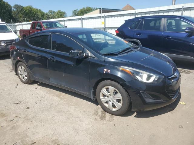 Photo 3 VIN: 5NPDH4AE9GH752921 - HYUNDAI ELANTRA SE 