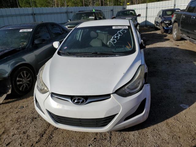 Photo 4 VIN: 5NPDH4AE9GH753275 - HYUNDAI ELANTRA 