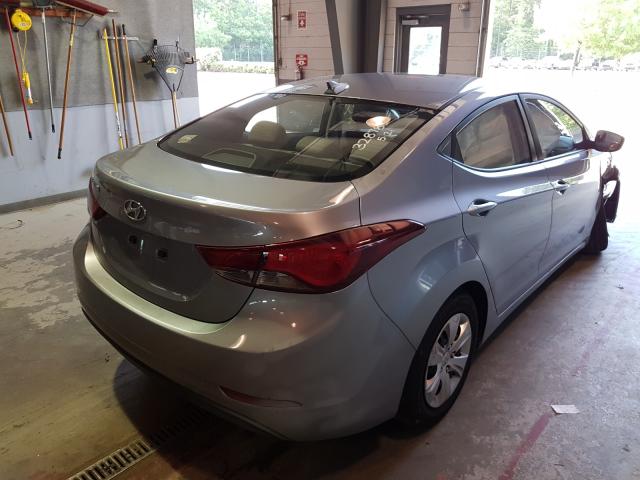 Photo 3 VIN: 5NPDH4AE9GH757682 - HYUNDAI ELANTRA SE 