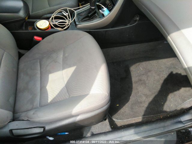 Photo 4 VIN: 5NPDH4AE9GH758959 - HYUNDAI ELANTRA 