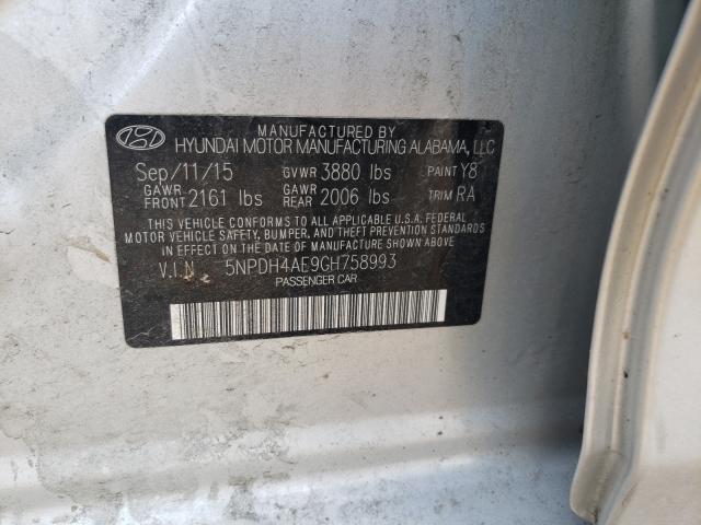 Photo 9 VIN: 5NPDH4AE9GH758993 - HYUNDAI ELANTRA SE 