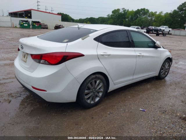 Photo 3 VIN: 5NPDH4AE9GH764650 - HYUNDAI ELANTRA 