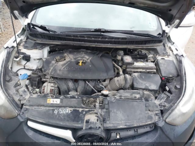 Photo 9 VIN: 5NPDH4AE9GH764650 - HYUNDAI ELANTRA 