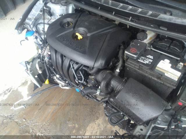 Photo 9 VIN: 5NPDH4AE9GH771601 - HYUNDAI ELANTRA 