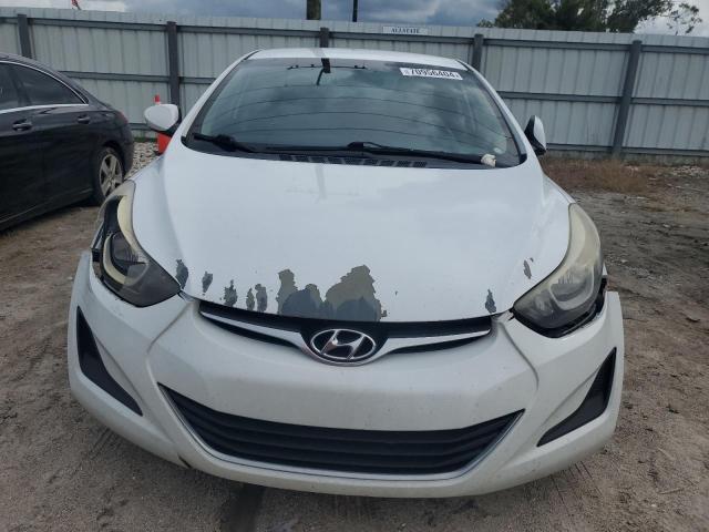 Photo 4 VIN: 5NPDH4AE9GH772358 - HYUNDAI ELANTRA SE 