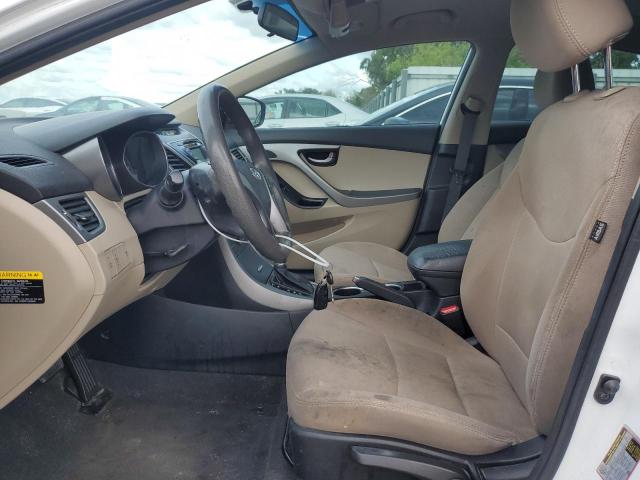 Photo 6 VIN: 5NPDH4AE9GH772358 - HYUNDAI ELANTRA SE 