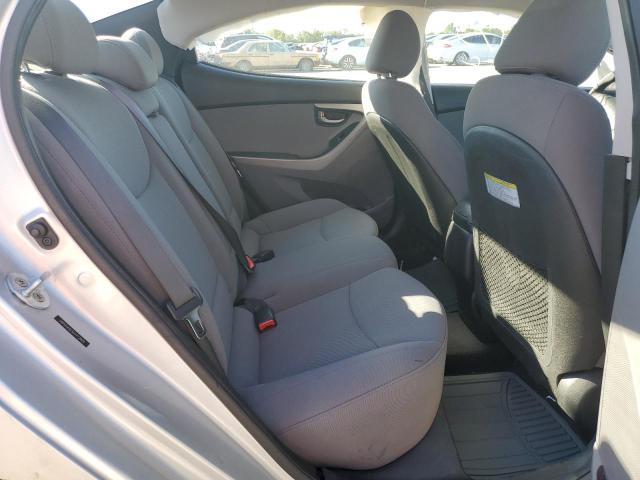 Photo 5 VIN: 5NPDH4AE9GH772909 - HYUNDAI ELANTRA SE 