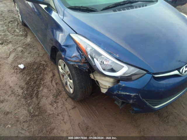 Photo 5 VIN: 5NPDH4AE9GH786910 - HYUNDAI ELANTRA 