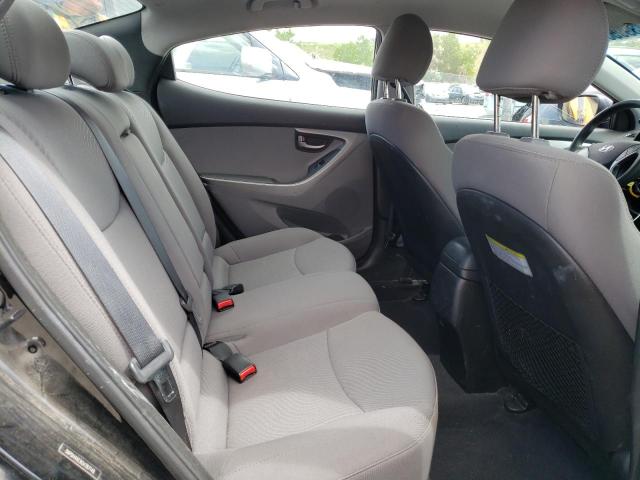 Photo 9 VIN: 5NPDH4AE9GH787149 - HYUNDAI ELANTRA SE 