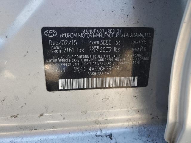 Photo 11 VIN: 5NPDH4AE9GH794747 - HYUNDAI ELANTRA SE 