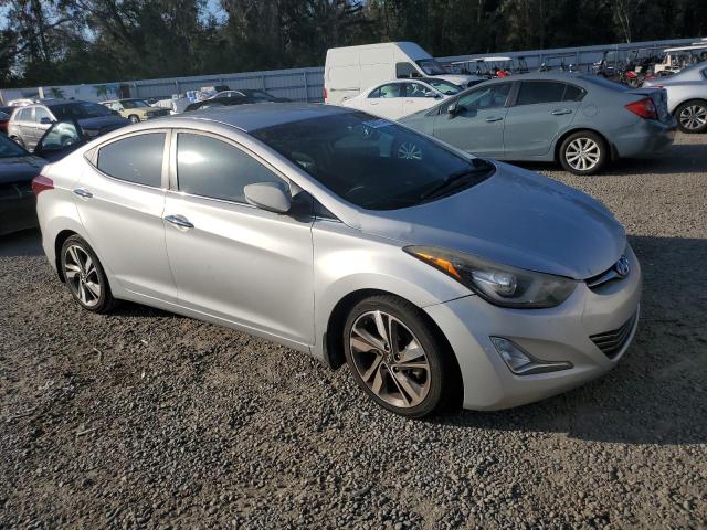 Photo 3 VIN: 5NPDH4AE9GH794747 - HYUNDAI ELANTRA SE 