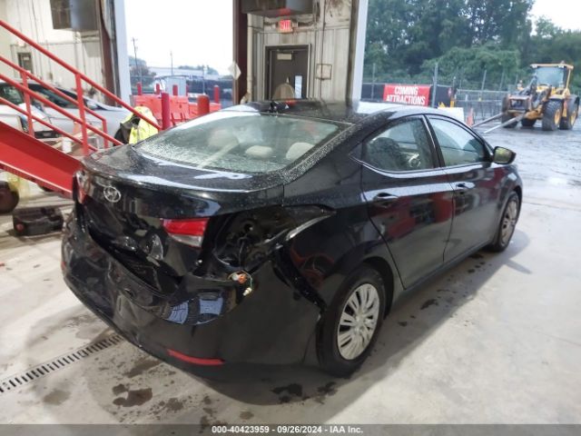 Photo 3 VIN: 5NPDH4AE9GH796854 - HYUNDAI ELANTRA 