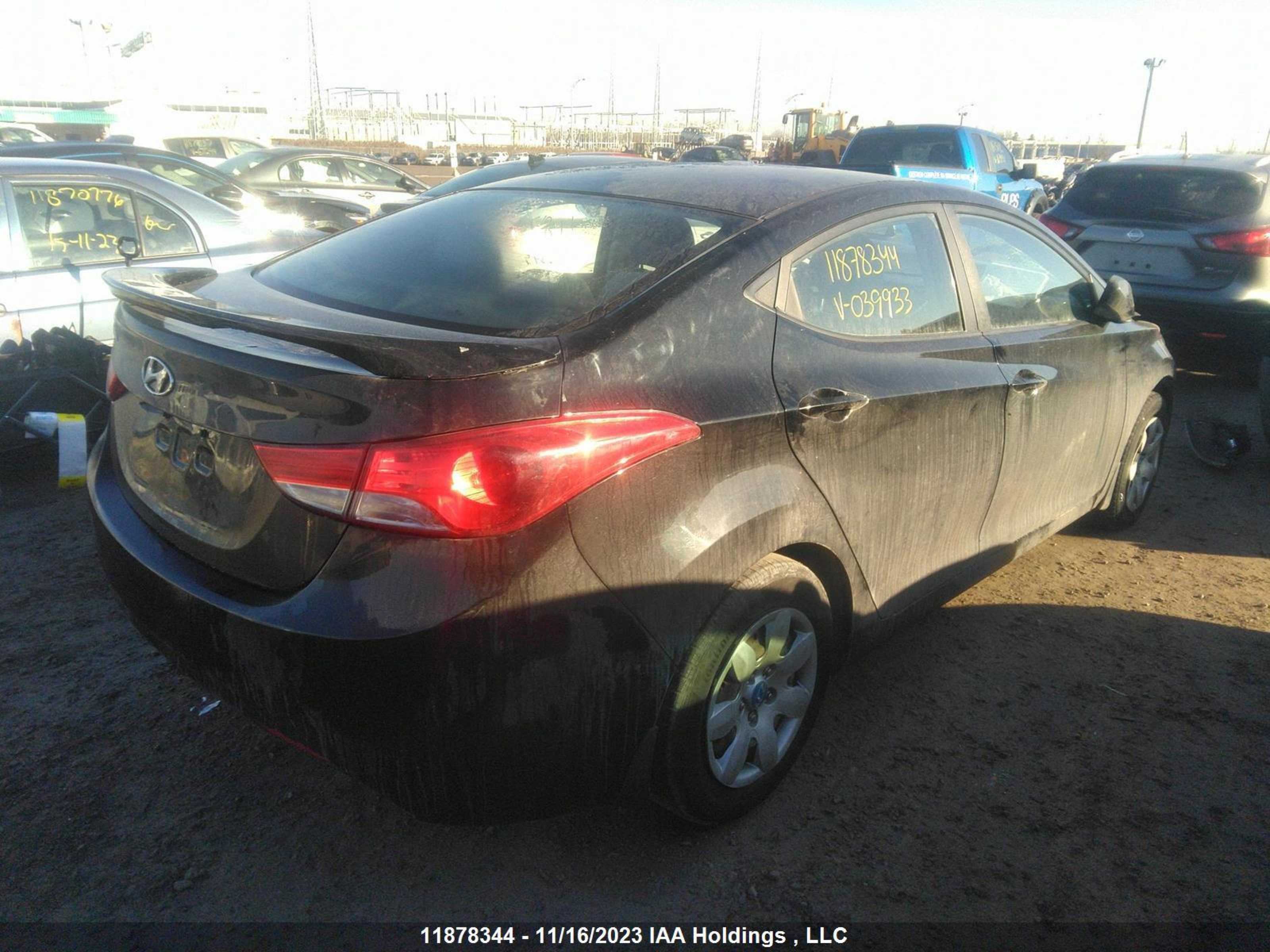 Photo 3 VIN: 5NPDH4AEOBH039933 - HYUNDAI ELANTRA 