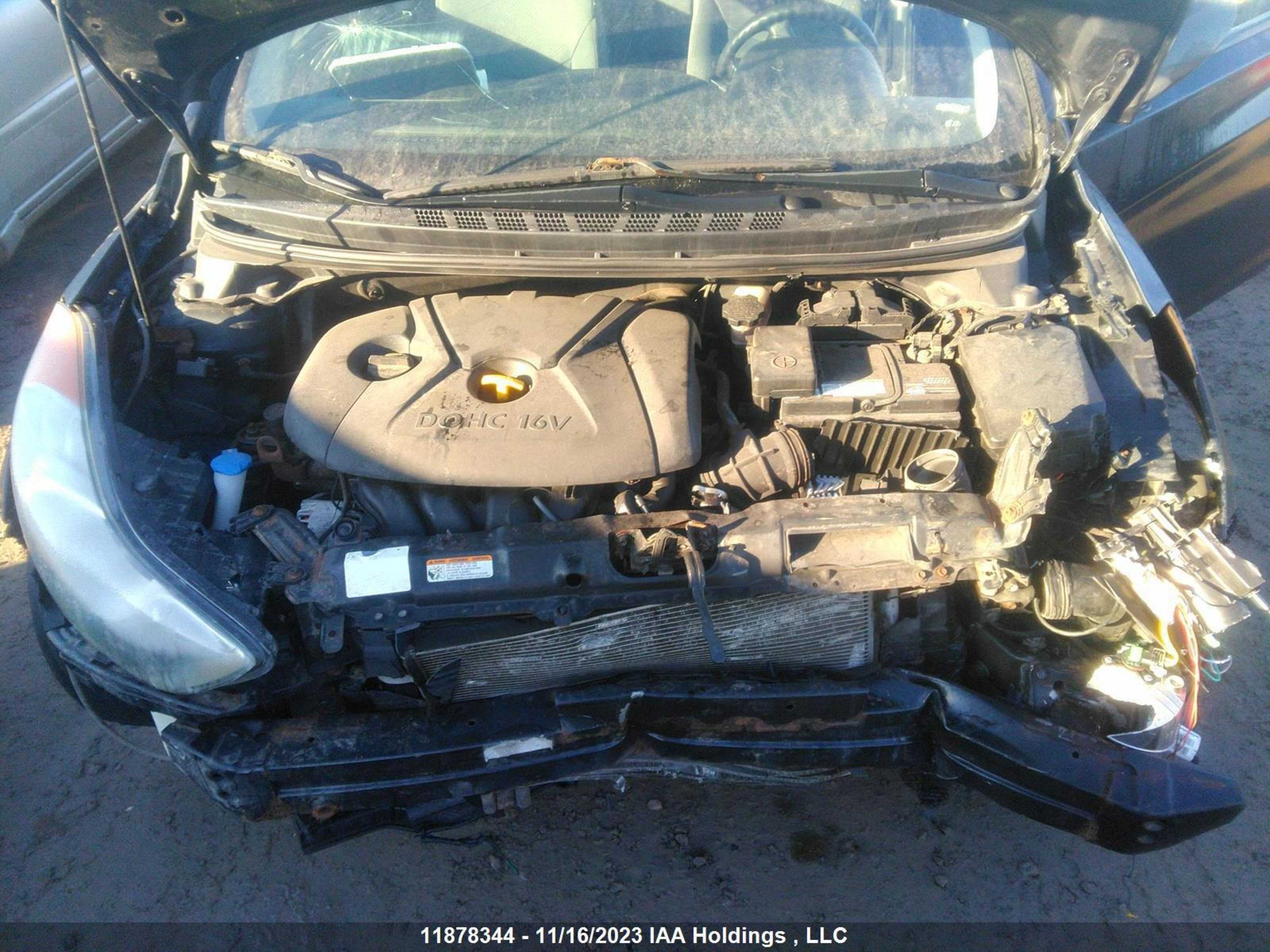 Photo 9 VIN: 5NPDH4AEOBH039933 - HYUNDAI ELANTRA 