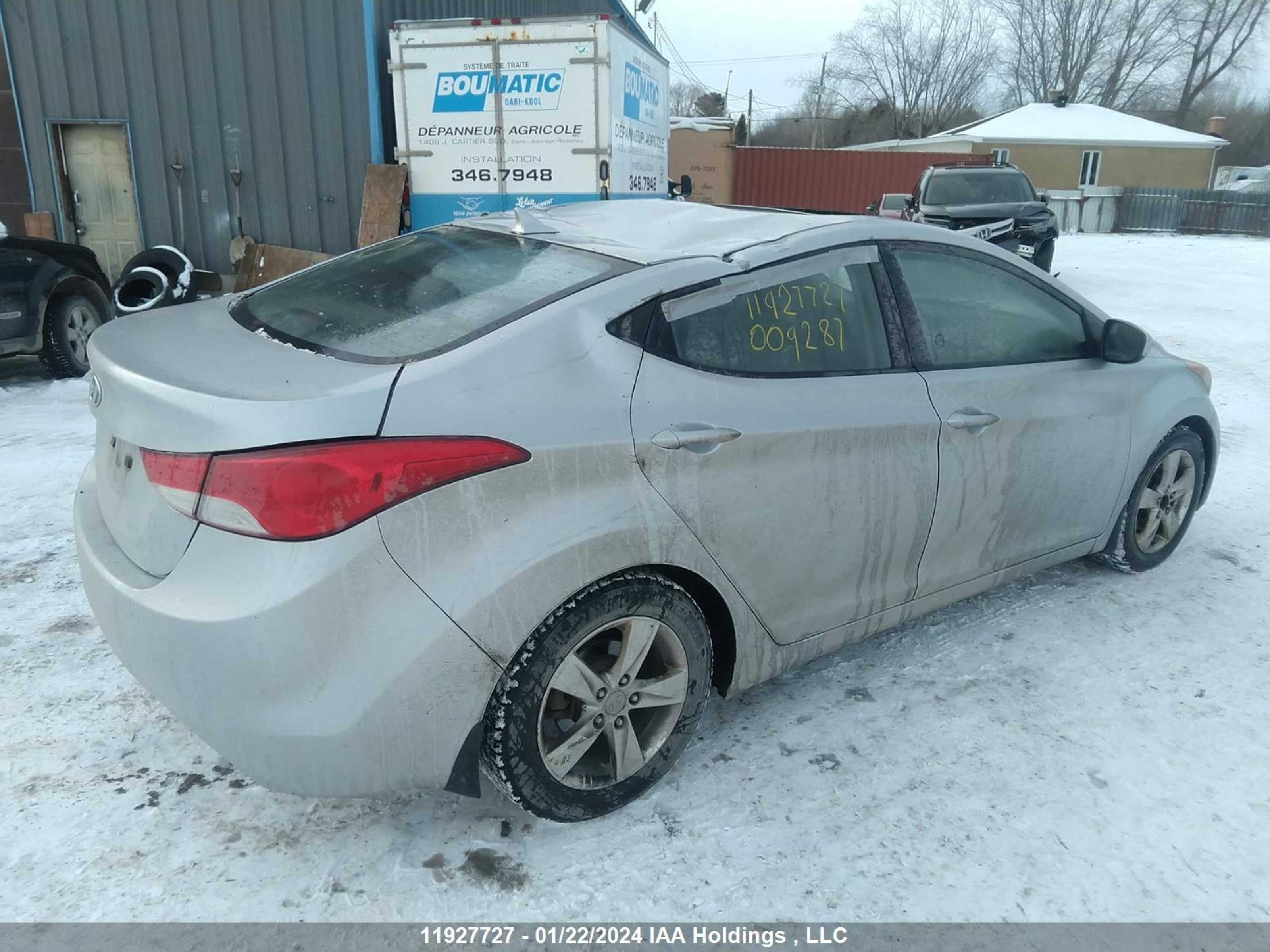 Photo 3 VIN: 5NPDH4AEXBH009287 - HYUNDAI ELANTRA 