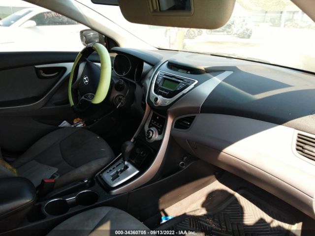 Photo 4 VIN: 5NPDH4AEXBH021438 - HYUNDAI ELANTRA 