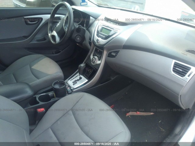 Photo 4 VIN: 5NPDH4AEXBH033752 - HYUNDAI ELANTRA 