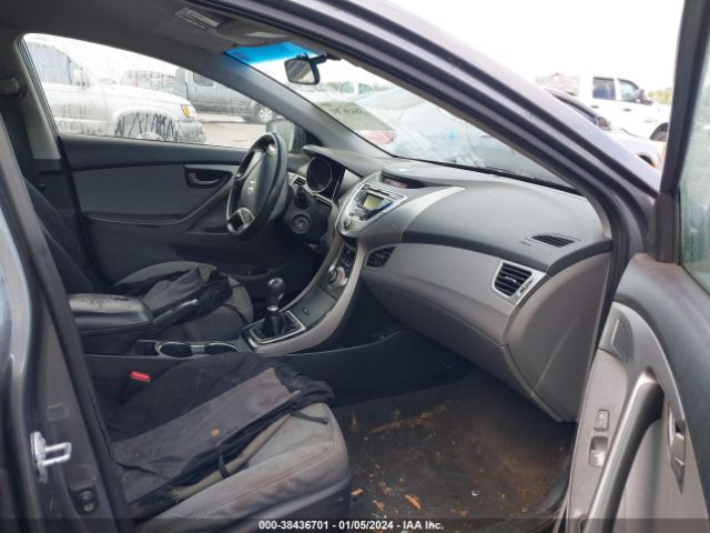 Photo 4 VIN: 5NPDH4AEXBH036084 - HYUNDAI ELANTRA 