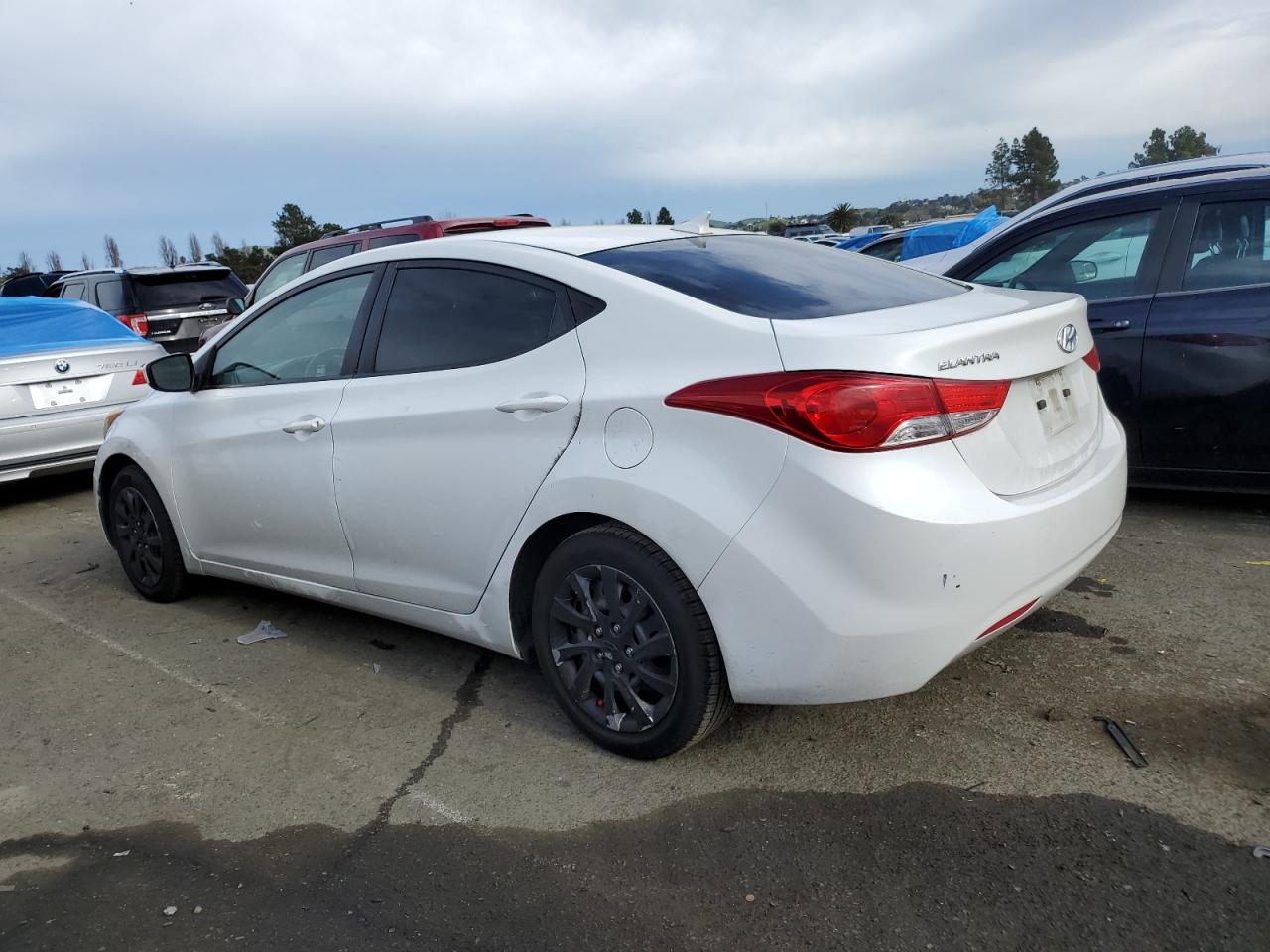 Photo 1 VIN: 5NPDH4AEXBH038482 - HYUNDAI ELANTRA 