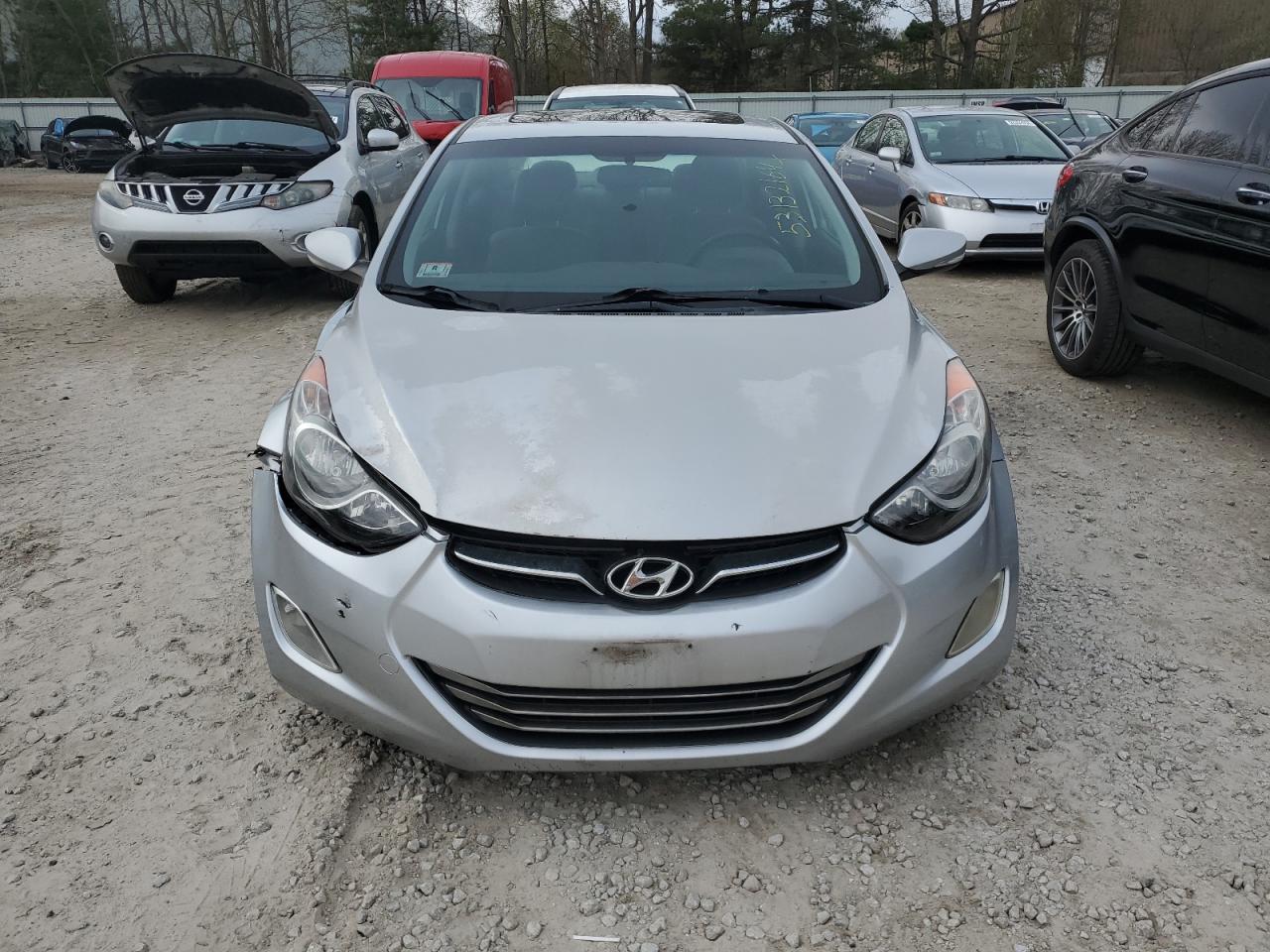 Photo 4 VIN: 5NPDH4AEXBH039485 - HYUNDAI ELANTRA 