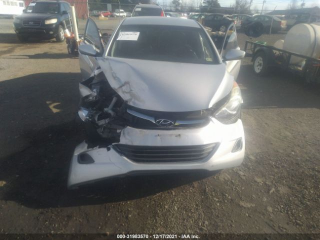 Photo 5 VIN: 5NPDH4AEXBH043438 - HYUNDAI ELANTRA 