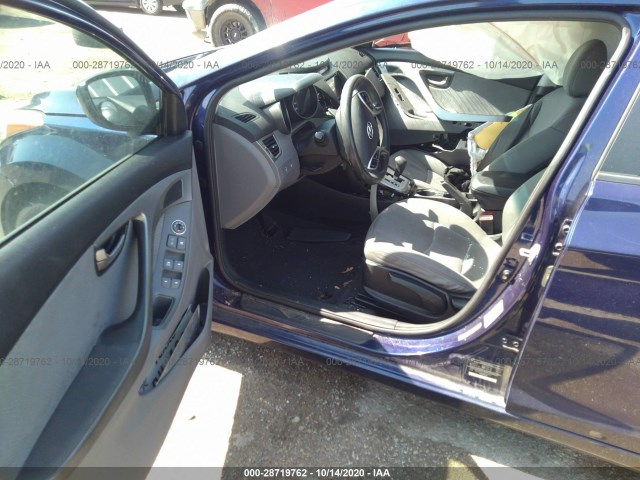 Photo 4 VIN: 5NPDH4AEXBH045271 - HYUNDAI ELANTRA 