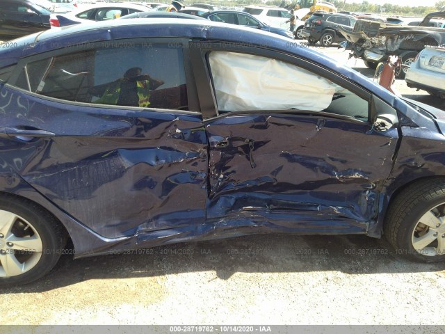 Photo 5 VIN: 5NPDH4AEXBH045271 - HYUNDAI ELANTRA 