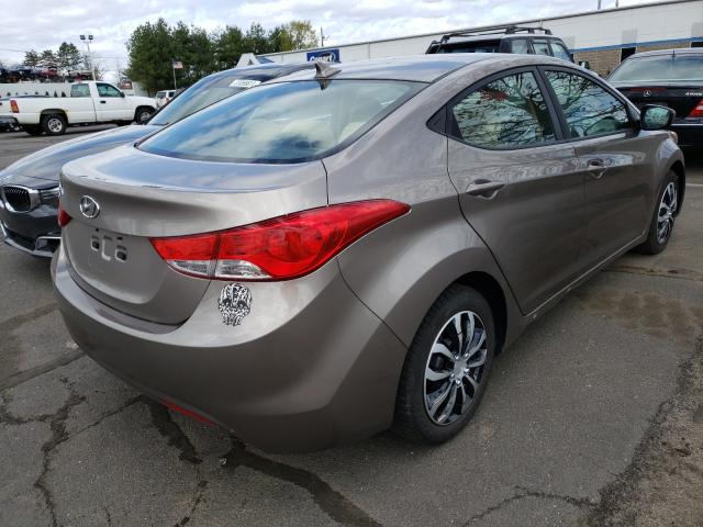 Photo 3 VIN: 5NPDH4AEXBH048395 - HYUNDAI ELANTRA GL 