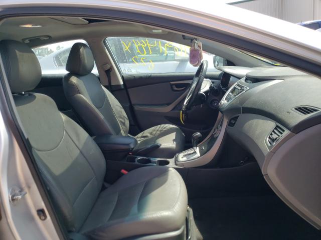 Photo 4 VIN: 5NPDH4AEXBH054858 - HYUNDAI ELANTRA GL 