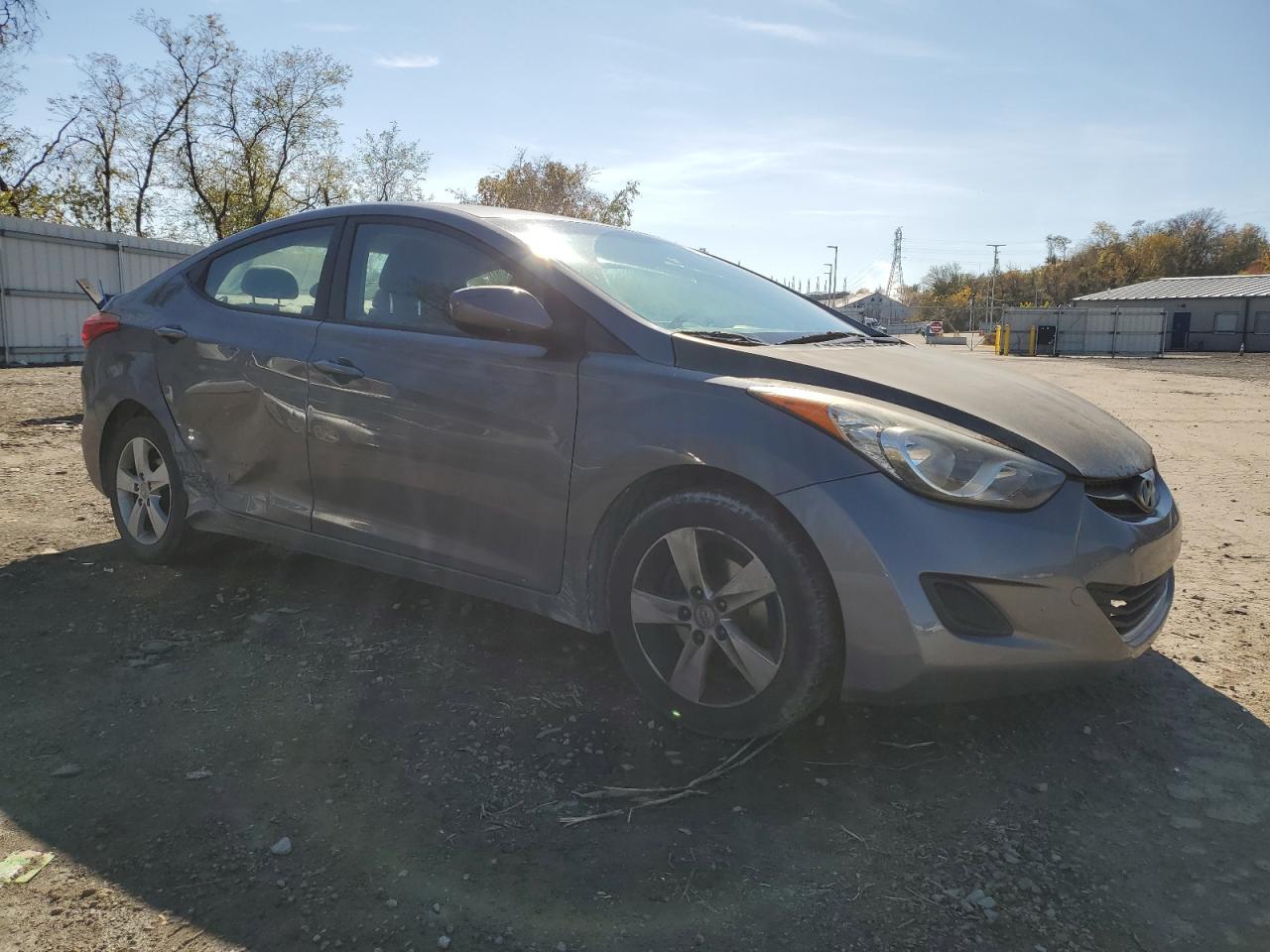 Photo 3 VIN: 5NPDH4AEXBH056464 - HYUNDAI ELANTRA 