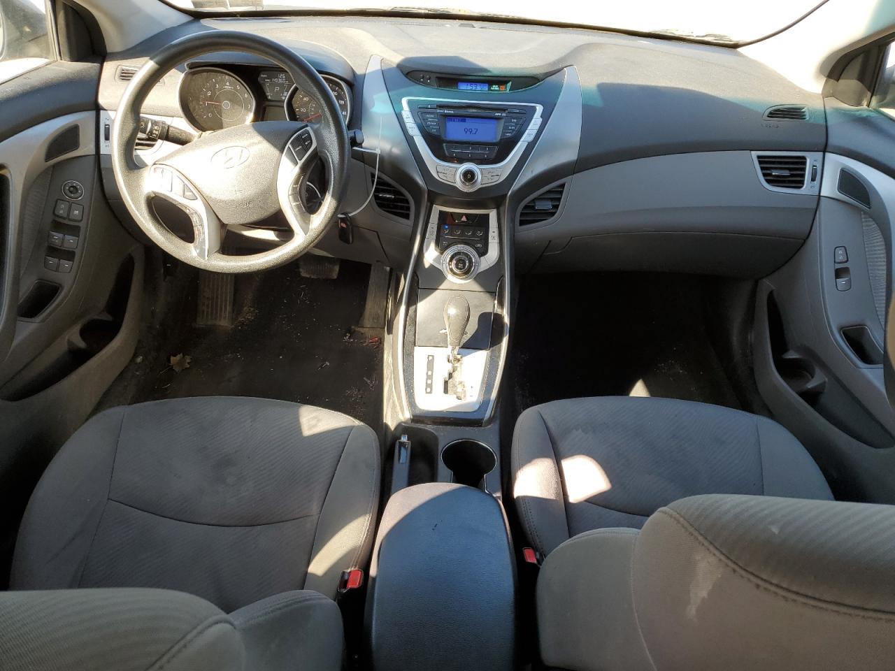 Photo 7 VIN: 5NPDH4AEXBH056464 - HYUNDAI ELANTRA 