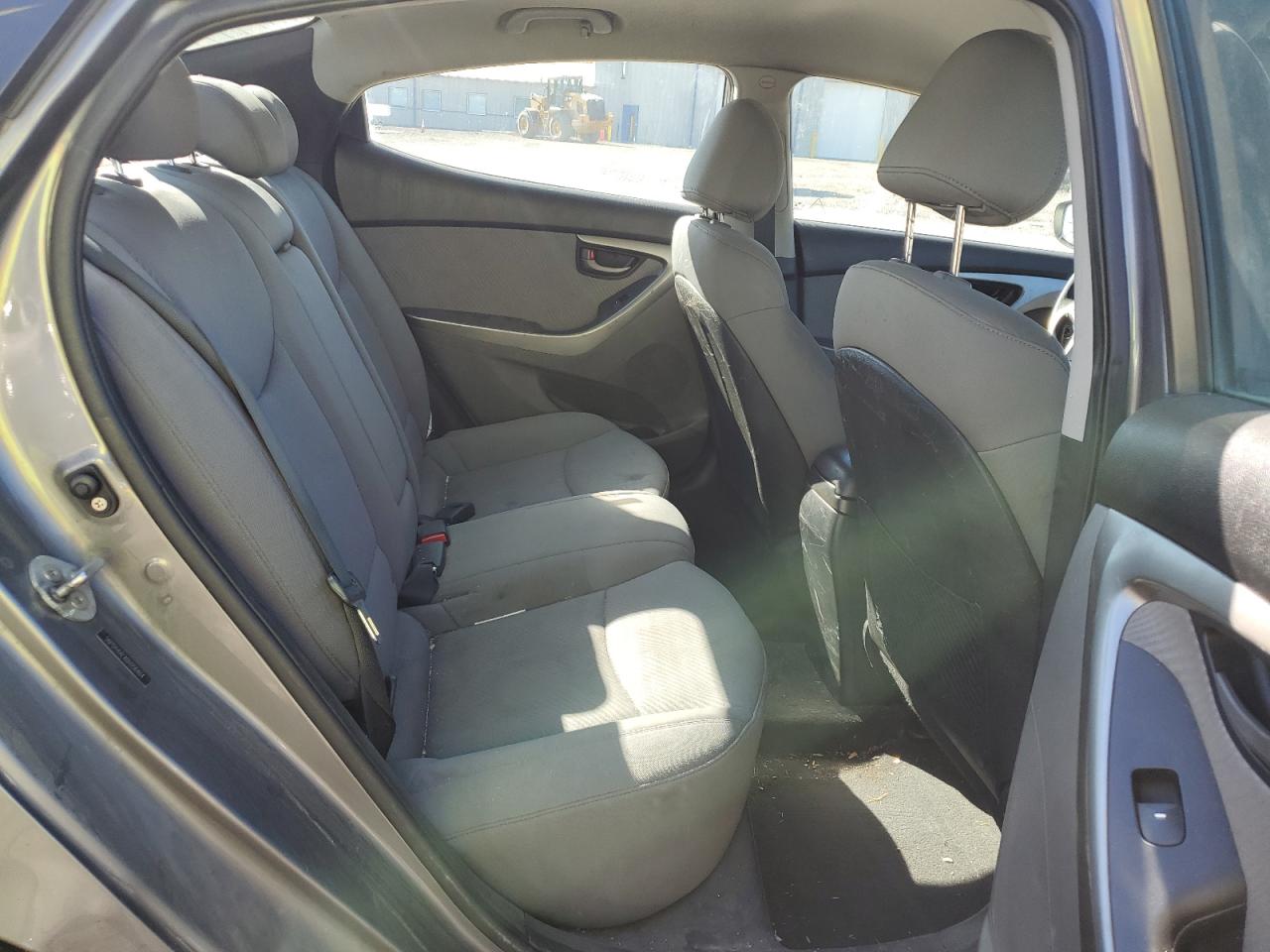 Photo 9 VIN: 5NPDH4AEXBH056464 - HYUNDAI ELANTRA 