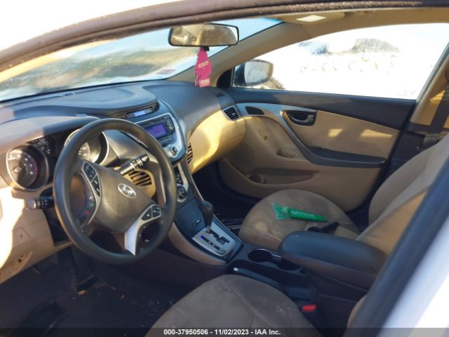 Photo 4 VIN: 5NPDH4AEXBH059283 - HYUNDAI ELANTRA 