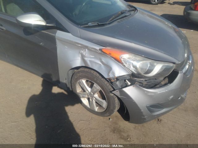 Photo 5 VIN: 5NPDH4AEXBH060756 - HYUNDAI ELANTRA 